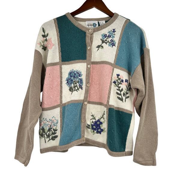 Vintage Sweaters - Vintage Paul Harris Designs Color Block Floral Embroidered
Button Sweater large